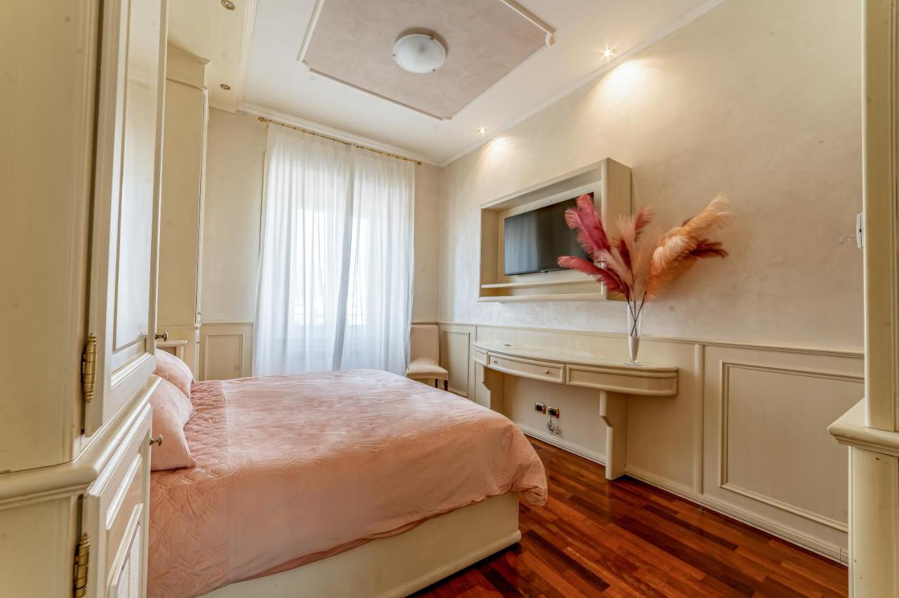 Downtown Luxury B&B - Termini Train Station Rom Eksteriør billede